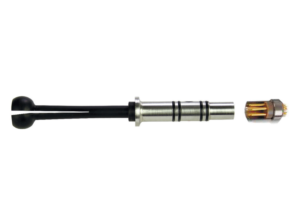 Dynamic rotating bolt hole probe with split tip